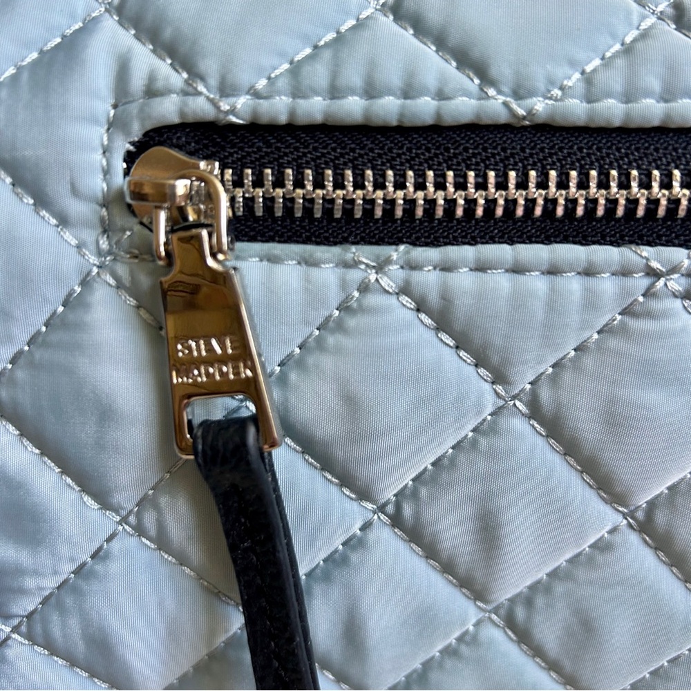 Steve Madden Light Blue Quilted Nylon Crossbody Bag - Picture 9 of 10